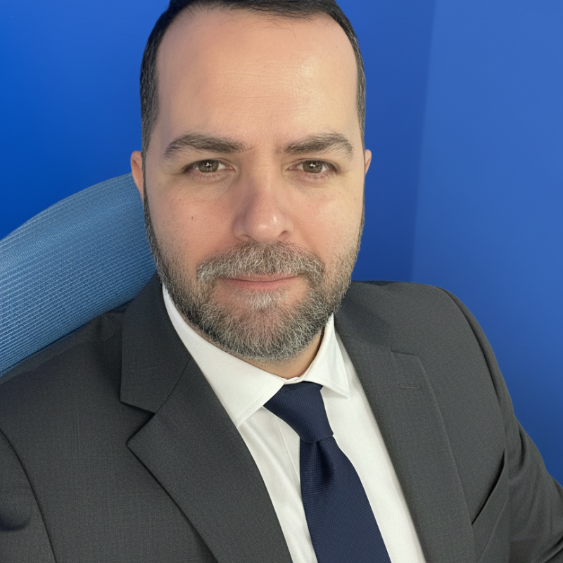 Ibrahim Sinan, Founder and Instructor at English Studio